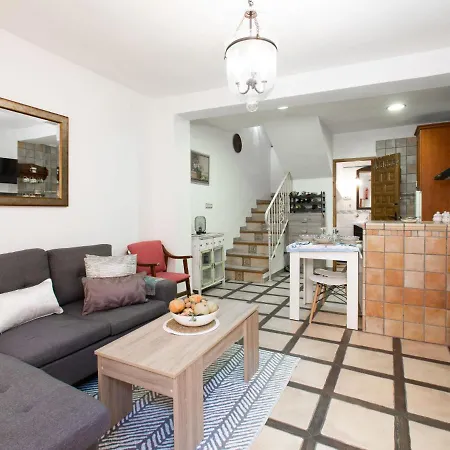 La Casita De Elvira By Interhome